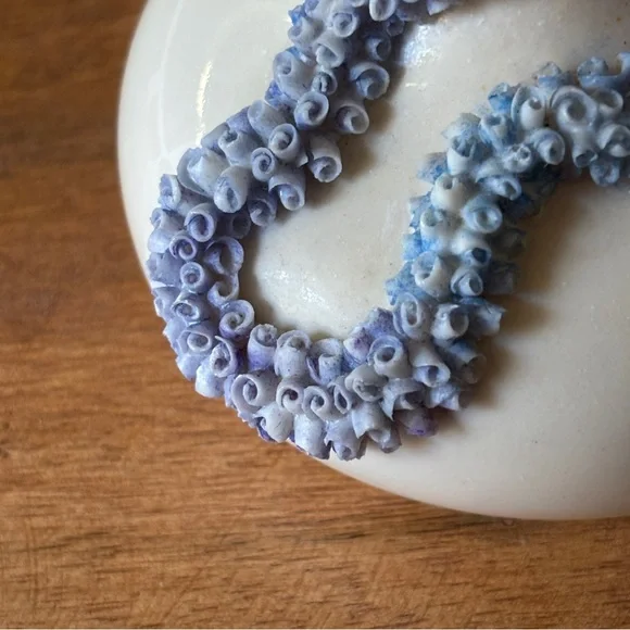 Vintage Dorothy Okumoto Signed Porcelain Bud Vase RARE Hand Painted Flowers - Picture 4 of 8